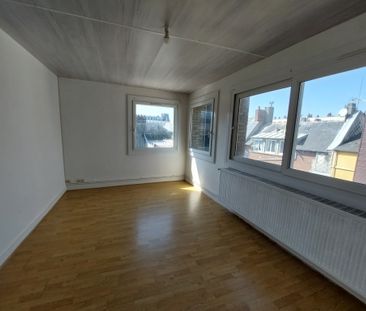 Location Appartement 3 pièces 71m² DIEPPE 76200 - Photo 3