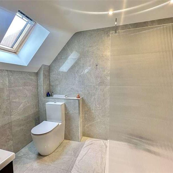 Watling Street, Radlett, Hertfordshire, WD7 - Photo 1