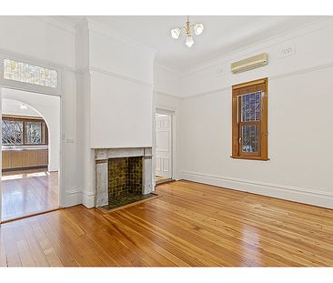 Stylish and Spacious One-Bedroom Unit with Modern Amenities - Photo 2