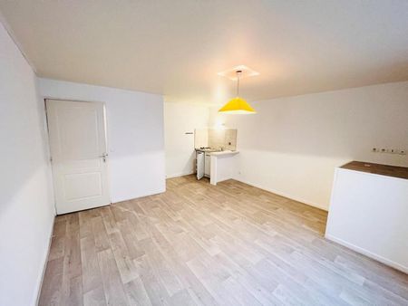 Location Appartement 2 pièces 34m² MACON 71000 - Photo 2