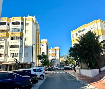Apartamento de alquiler en Calle Sagitario, Parque de la Paloma - Photo 6