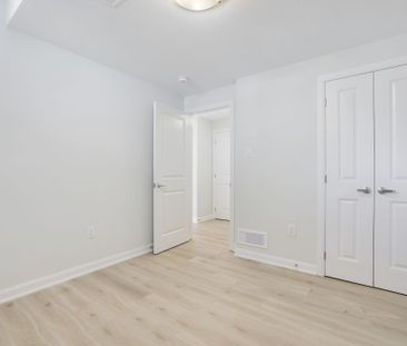 For Lease - 917 Creekway Private, Kanata, Ontario - Photo 4