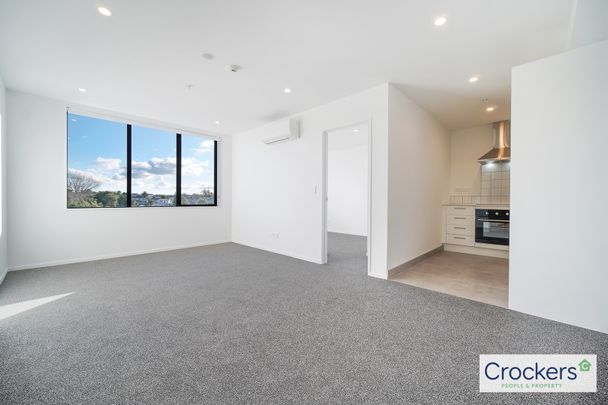 Brand New 2 Bedroom Apartment with Car Park & Storage - Photo 1
