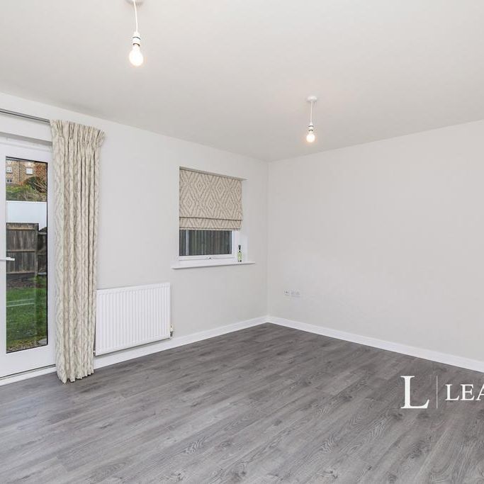 4 bedroom house to rent - Photo 1