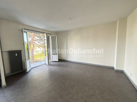 Location Appartement 2 pièces 42m² - Photo 2