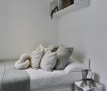 1 bedroom in a flat share to rent - Photo 6