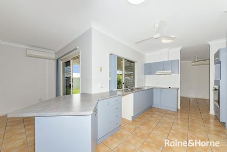 Spacious 4 bedroom family home - Photo 4
