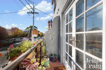 9/2 Henrietta Street, Hawthorn - Photo 2
