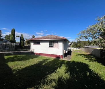 3 bedroom home with large section - Photo 3