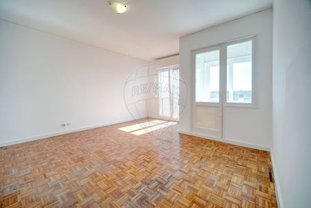 Apartamento T3 em Lisboa - Photo 2