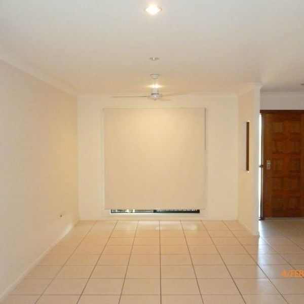 10 Donostia Crescent, Bushland Beach - Photo 1