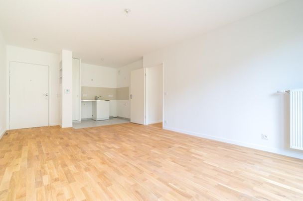 location Appartement T2 DE 45m² À VILLIERS SUR MARNE - Photo 1