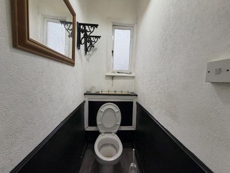 4 bedroom terraced house to rent - Photo 2