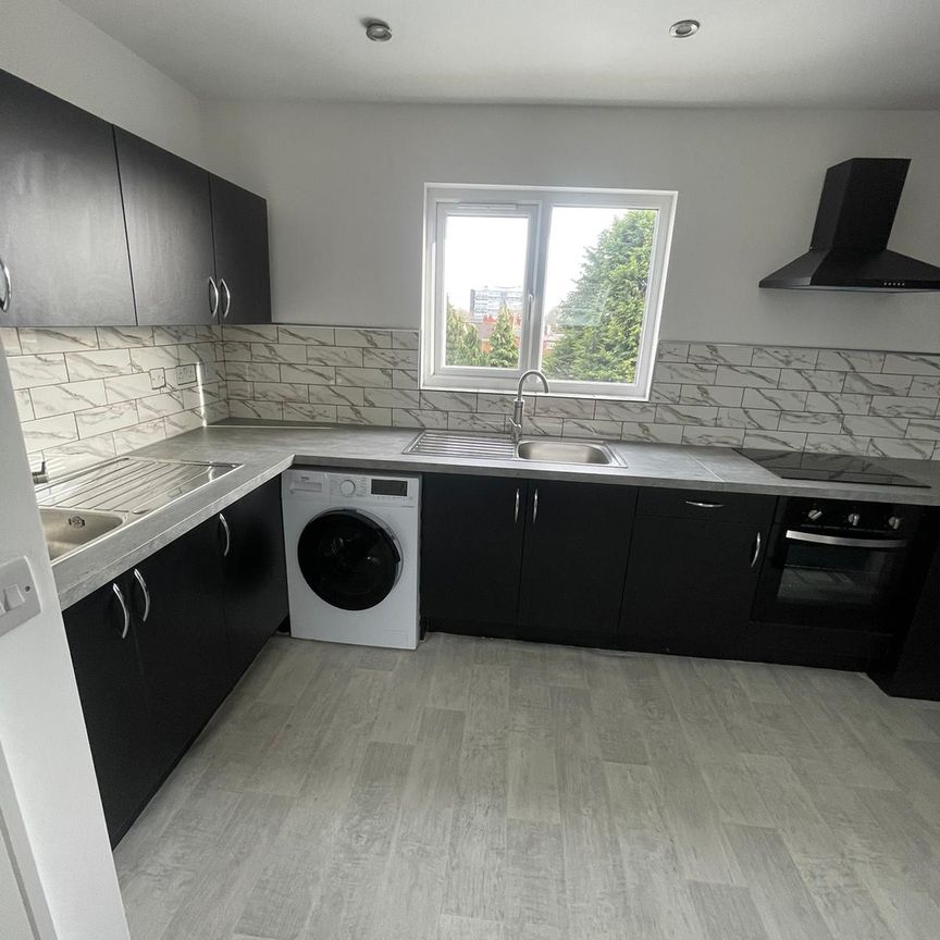 Princess Street Studio 5 - Photo 1