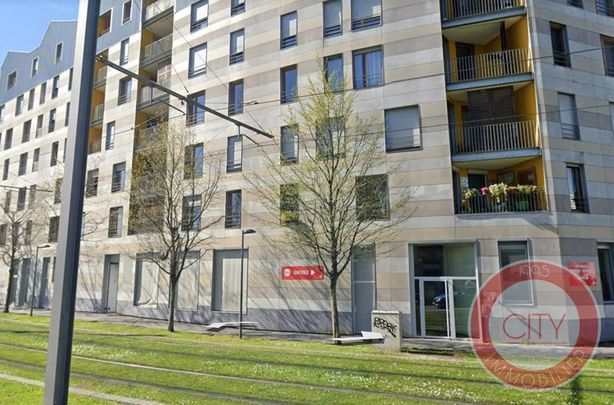 T2 Bordeaux GARE SAINT JEAN - Photo 1