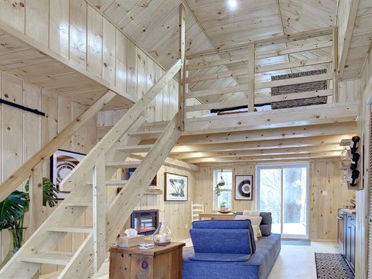 2949 Ch. de Val Royal - Photo 1