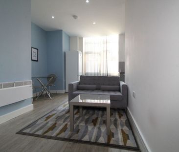 Winckley Square, Flat 04, PRESTON, Lancashire PR1 3JQ - Photo 5