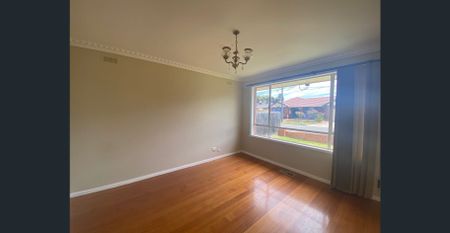 Within walking distance to Ginifer Train Station! - Photo 3