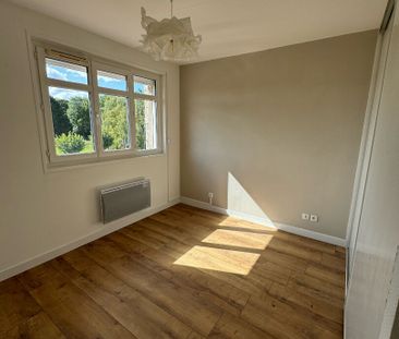 Location Appartement 2 pièces 42m² - Photo 3