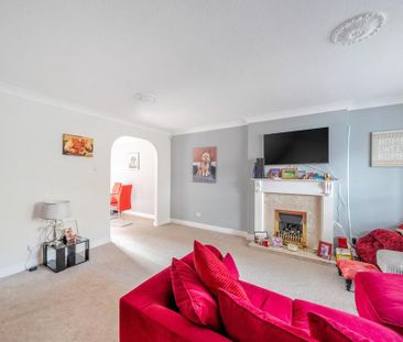 3 bedroom semi-detached house to rent - Photo 1