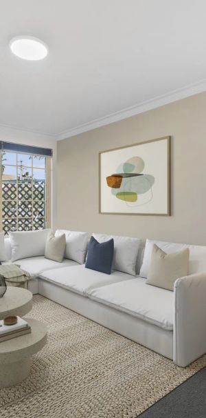 The Perfect Garden Entertainer With Large Outdoor Terrace - Photo 1