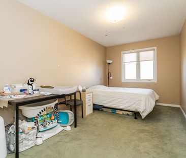 For Lease - 342 Freedom Private, Alta Vista and Area, Ontario - Photo 3