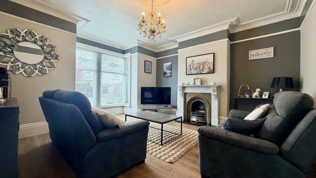 4 bedroom House To Let - Photo 1