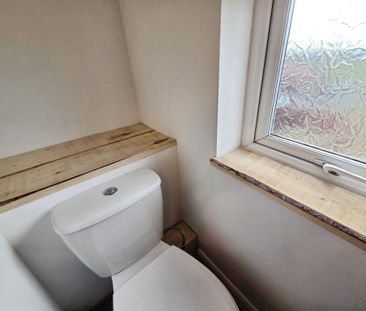 2 bedroom terraced house to rent - Photo 6