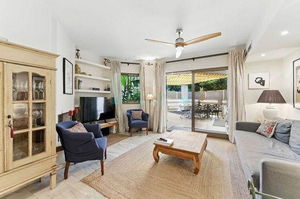 Ground Floor Apartment for rent in Elviria, Marbella East - Foto 1