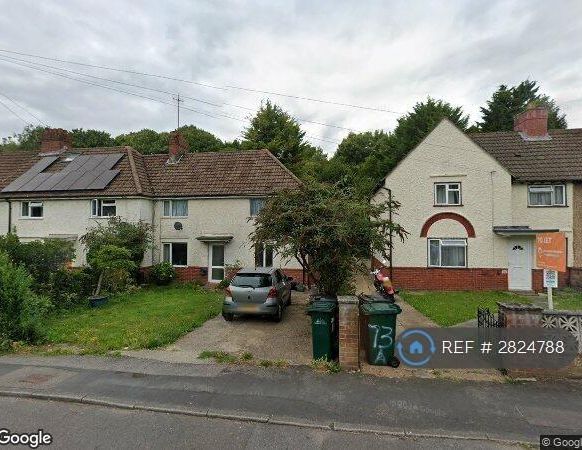 1 bedroom in a house share to rent - Photo 1