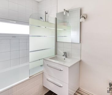 Location Appartement 2 pièces 42m² ANGERS 49100 - Photo 4
