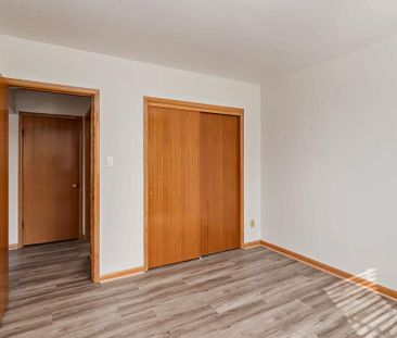 Classic Suite - 2 Bedroom - Photo 4
