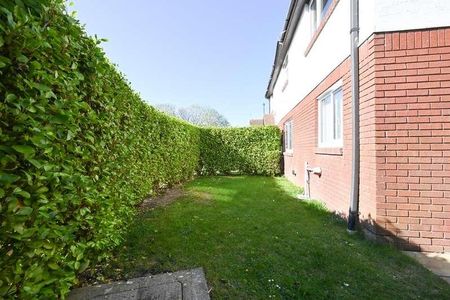 Merlin Way, Bognor Regis, PO22 - Photo 4