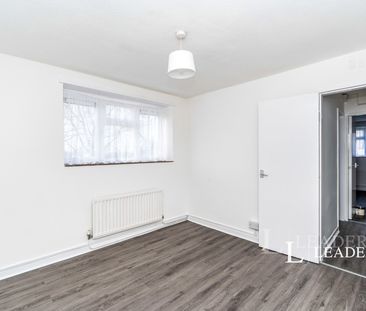 2 bedroom apartment to rent Wharncliffe Road, Southampton, Hampshir... - Photo 2