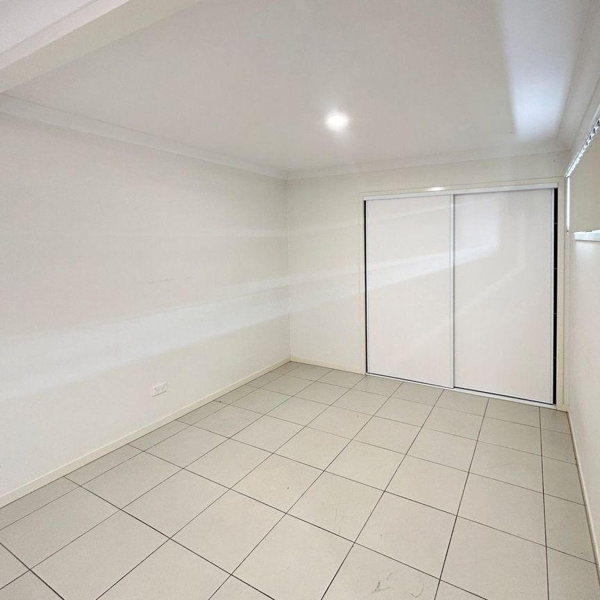 2/47 Br Ted Magee Drive, 4301, Collingwood Park Qld - Photo 1