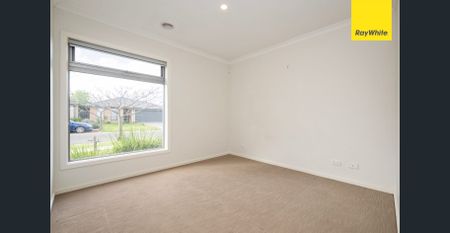 Spacious 4-Bedroom Family Home in Harkness - Photo 2