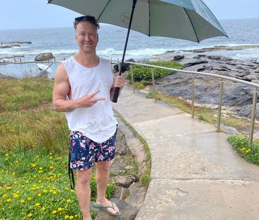 Kensington - Photo 1