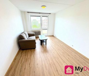 Pronájem bytu 2+kk 38 m2 - Fotografie 3