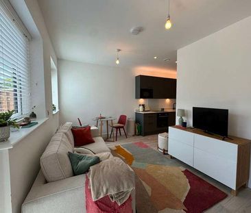 Marlborough House, Clivemont Road, Maidenhead, SL6 - Photo 1