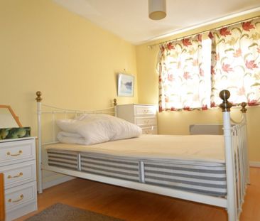 Blair Road, Slough, Berkshire,SL1 - Photo 2