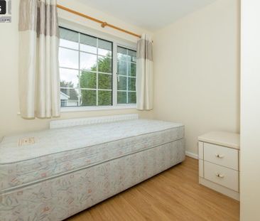 14 Chippendale Court, Finaghy, Belfast, BT10 0DU - Photo 4