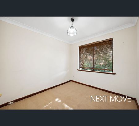 18 Roseberry Avenue, South Perth, WA 6151 - Photo 3