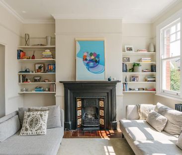 3 bedroom flat to rent - Photo 3