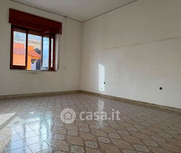 Trilocale in Affitto in Via Bartolo Longo a Napoli - Foto 4
