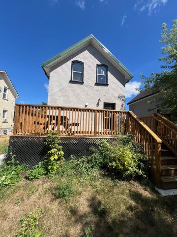 For Lease - 151 Park Place, Peterborough Central, Ontario - Photo 5