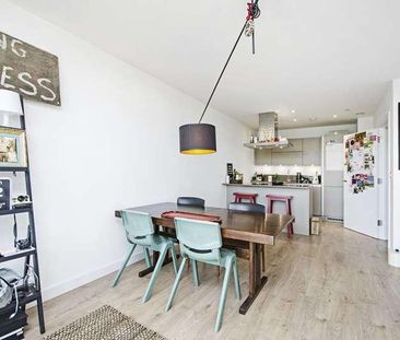 Beechwood Road, Dalston, E8 - Photo 2