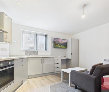 Studio to rent - Photo 6