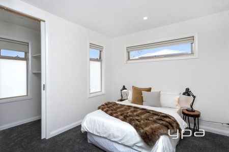 2/3 Gwilt Street, Westmeadows - Photo 3