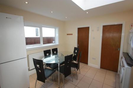 8 bedroom house to rent - Photo 5