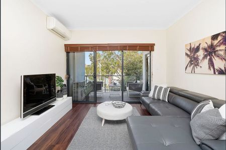 12/2 Pisconeri Street, Perth Wa 6000 - Photo 5